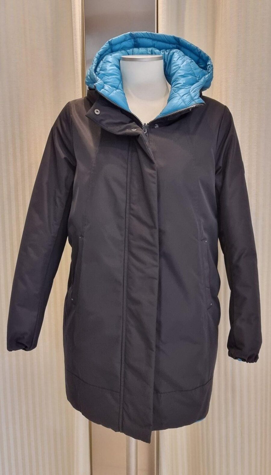 DOUBLE SIDE JACKET WITH HOOD - Image 1