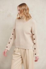 FW22-150 Stud